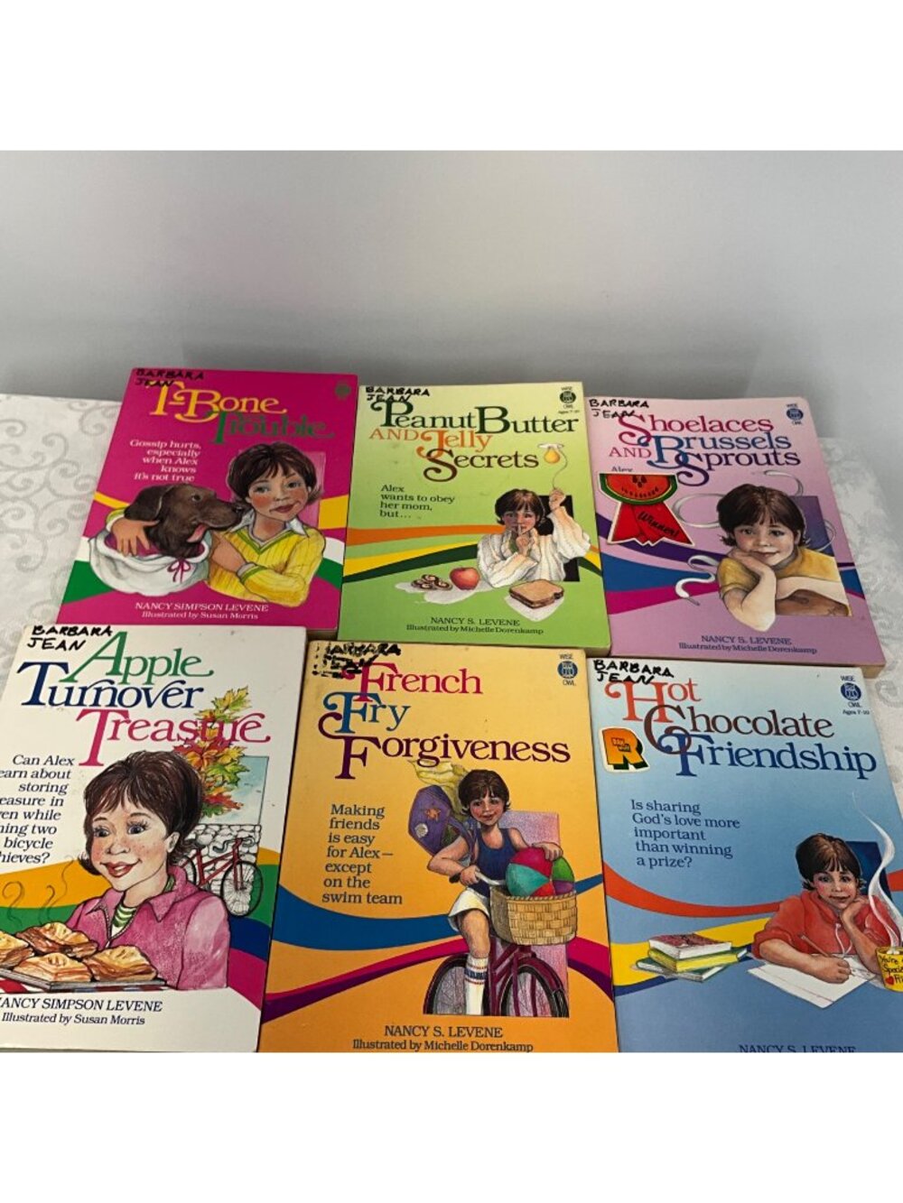 Alex Series By Nancy Simpson Levene 6‎ Paperback Books Set Ages 7-10